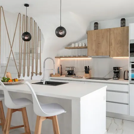 Milagro 4br With Sea View