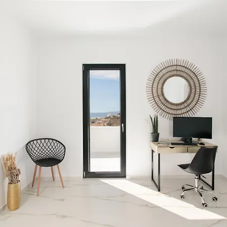 Вилла Milagro 4br With Sea View Микри-Вигла