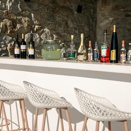 Milagro 4br With Sea View Вилла *